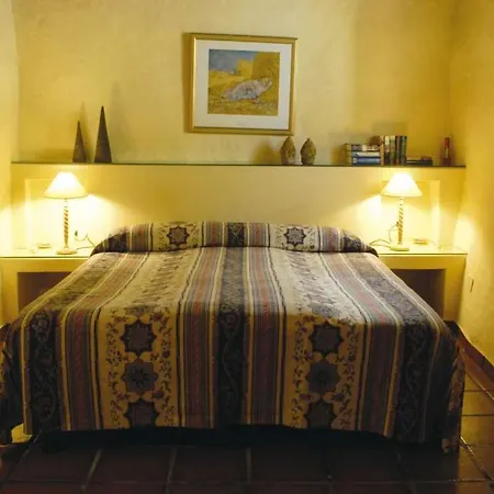Villa Sleeps 4 Pool Wifi Los Valles